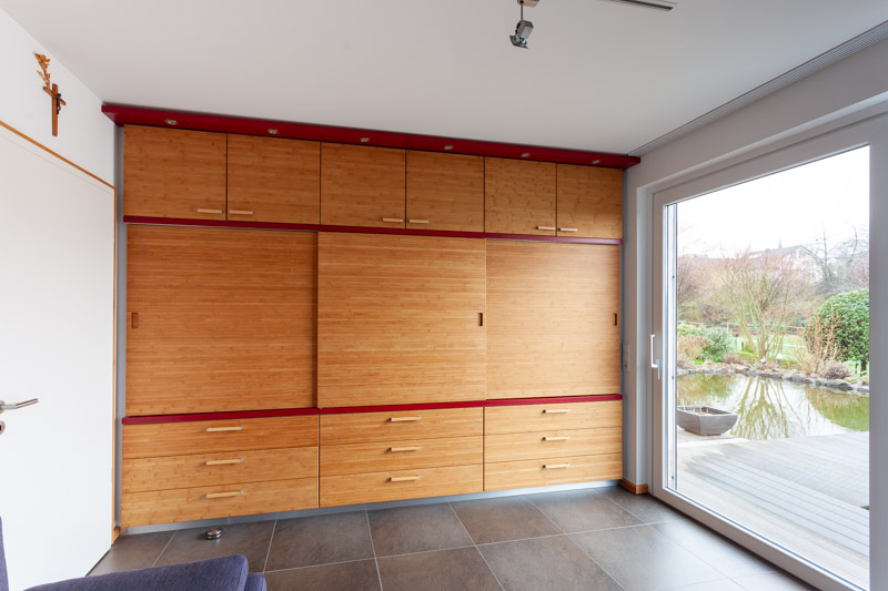 Arbeitsbeispiel: Arbeitszimmer Schrank